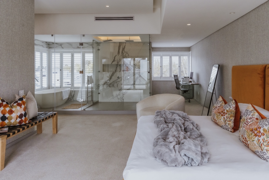 5 Bedroom Property for Sale in Pearl Valley at Val de Vie Western Cape